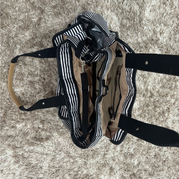 Skip Hop Diaper Shoulder Bag - Picture 2 of 2